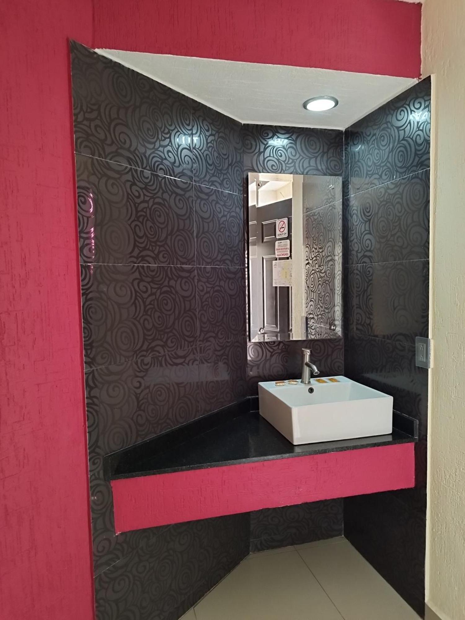 Hotel Morelos กัวดาลาฮารา ภายนอก รูปภาพ